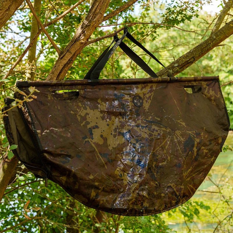 Nash Carp Care Weigh Sling Camo